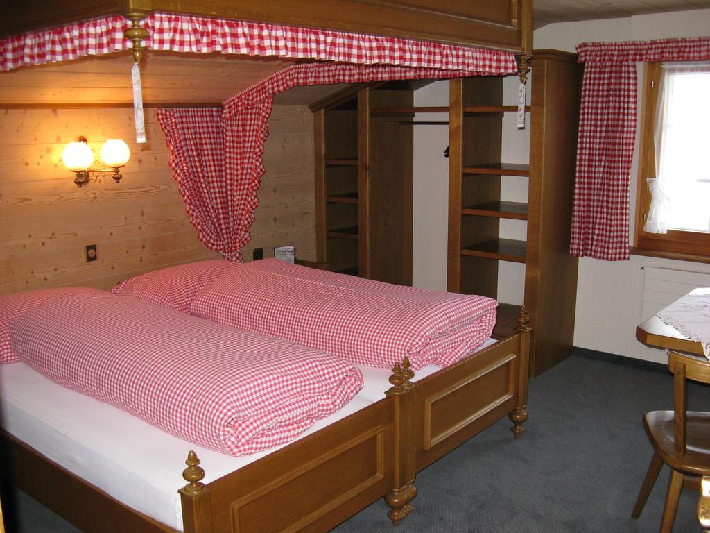 Hotel Waldgasthaus Lehmen Weissbad Zimmer foto